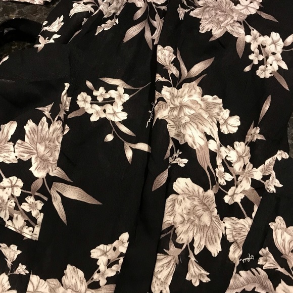 Spiritual Gangster Floral Kimono - Picture 6 of 6